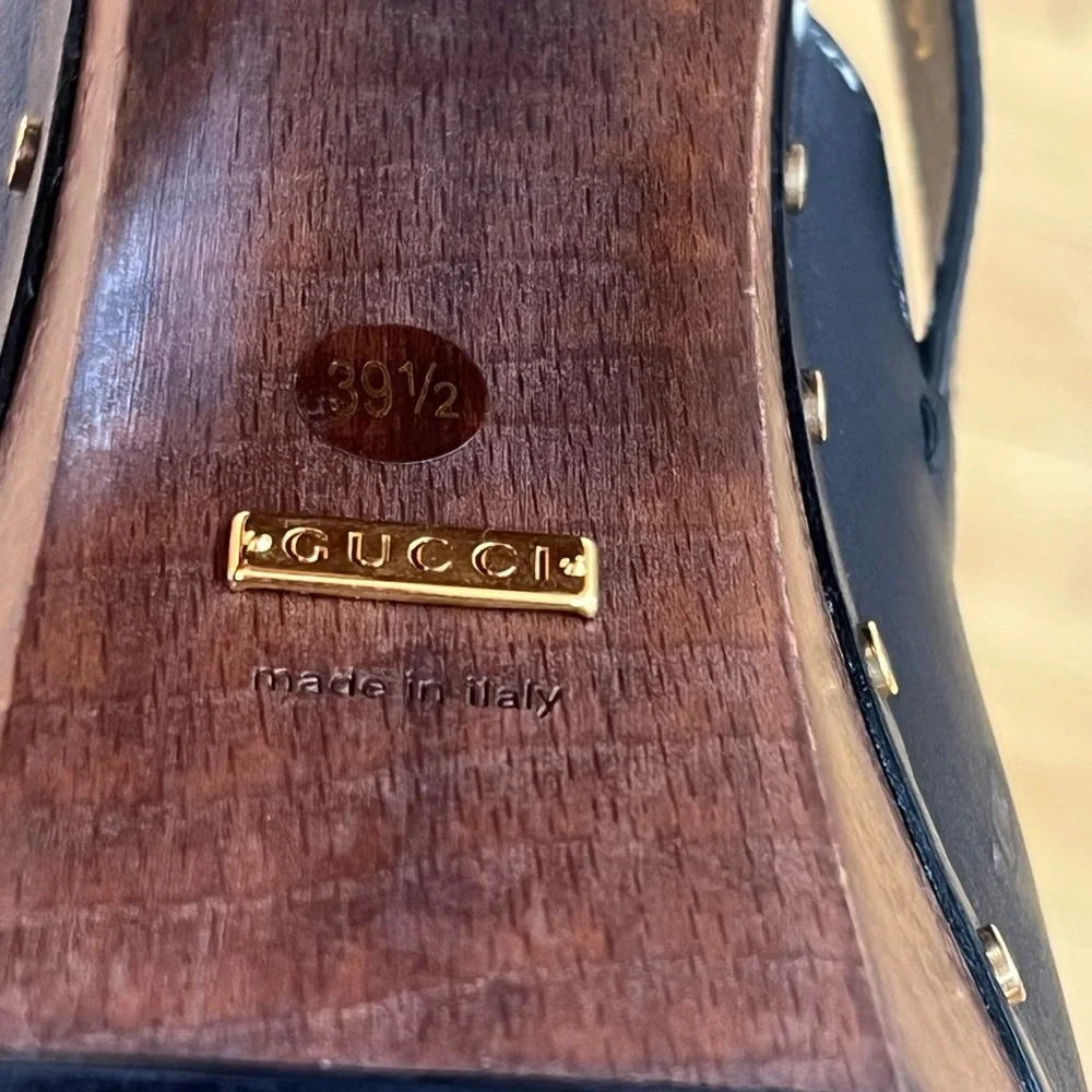 Gucci Women's Black Leather Mules with Gold Accent - Picture 4 of 9